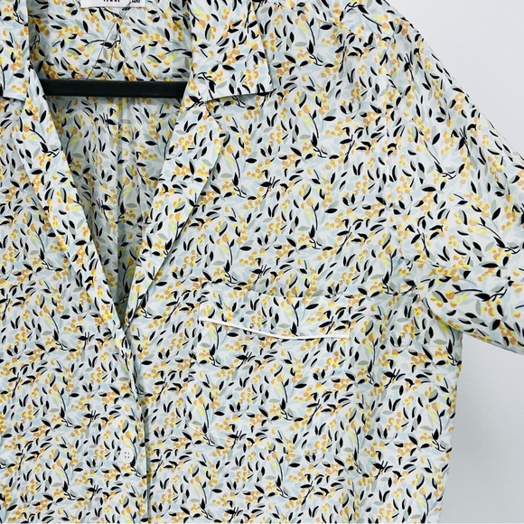 NWOT EQUIPMENT Femme Keira 100% Silk Long-Sleeve Button-Down Pajama Top - sz M - Picture 10 of 11